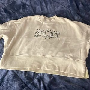 Slightly cropped cewneck